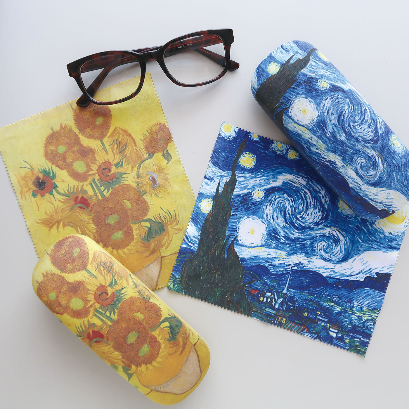 ミュージアム メガネケース